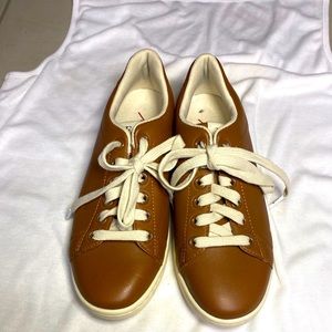 Ellen‎ degeneres love brand chapala brown sneaker size 6 1/2